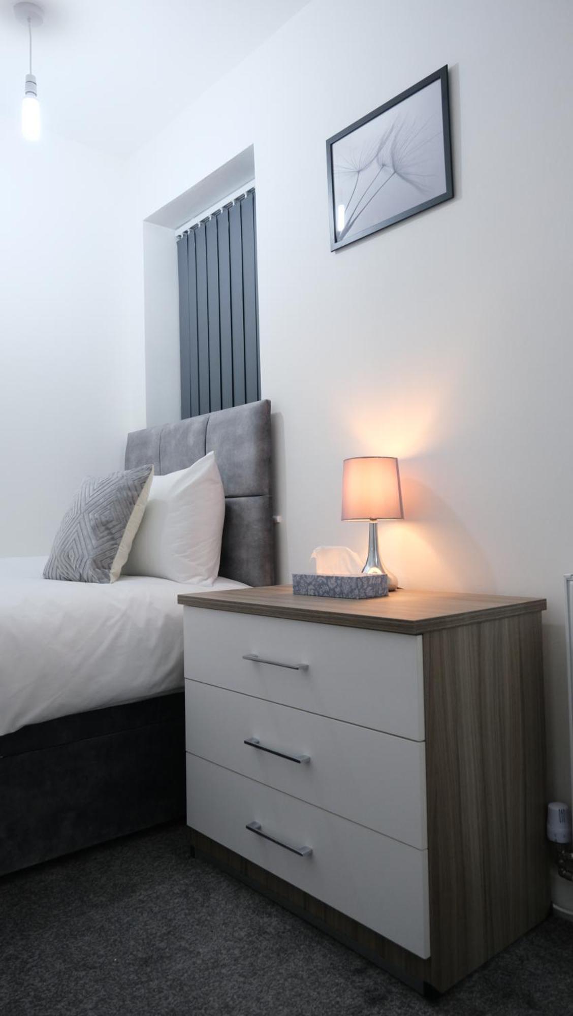 Modernized Three Bedroom House Near City Stadium, Attractions, City Centre - Sky N Netflix - Convenient Transport Manchester Exterior foto