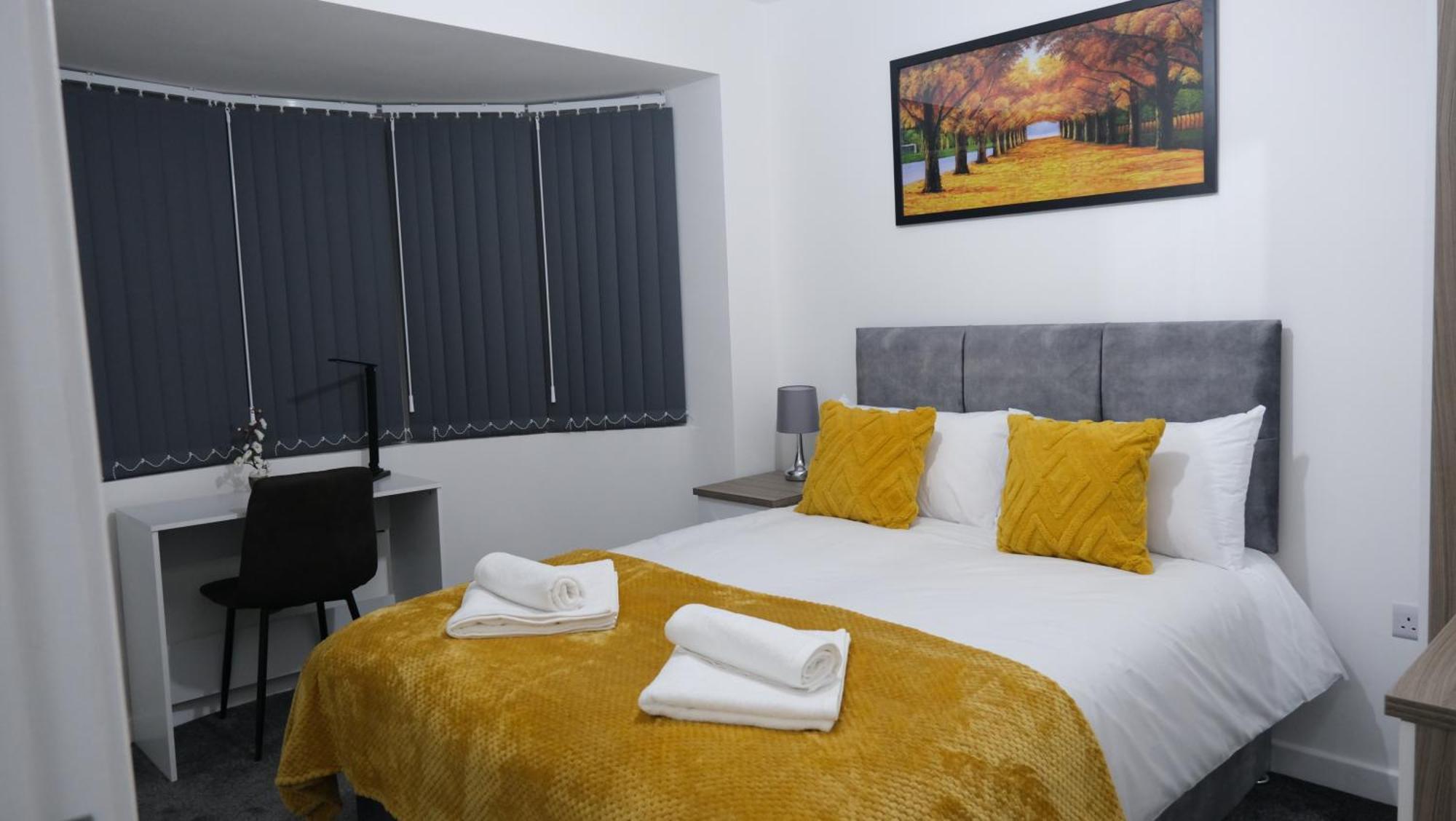 Modernized Three Bedroom House Near City Stadium, Attractions, City Centre - Sky N Netflix - Convenient Transport Manchester Exterior foto