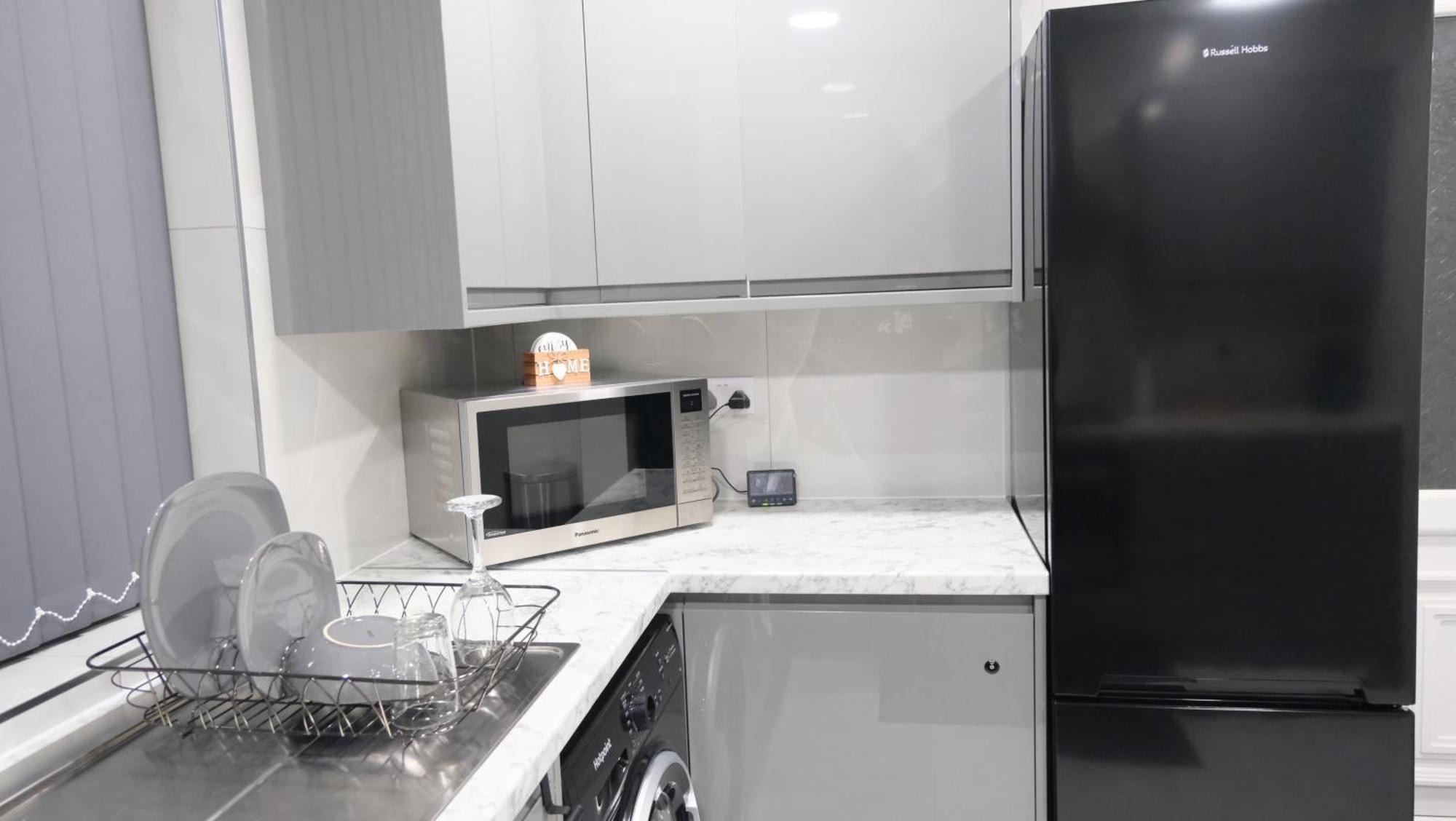 Modernized Three Bedroom House Near City Stadium, Attractions, City Centre - Sky N Netflix - Convenient Transport Manchester Exterior foto